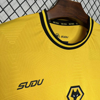Maillot Wolves 2024-25